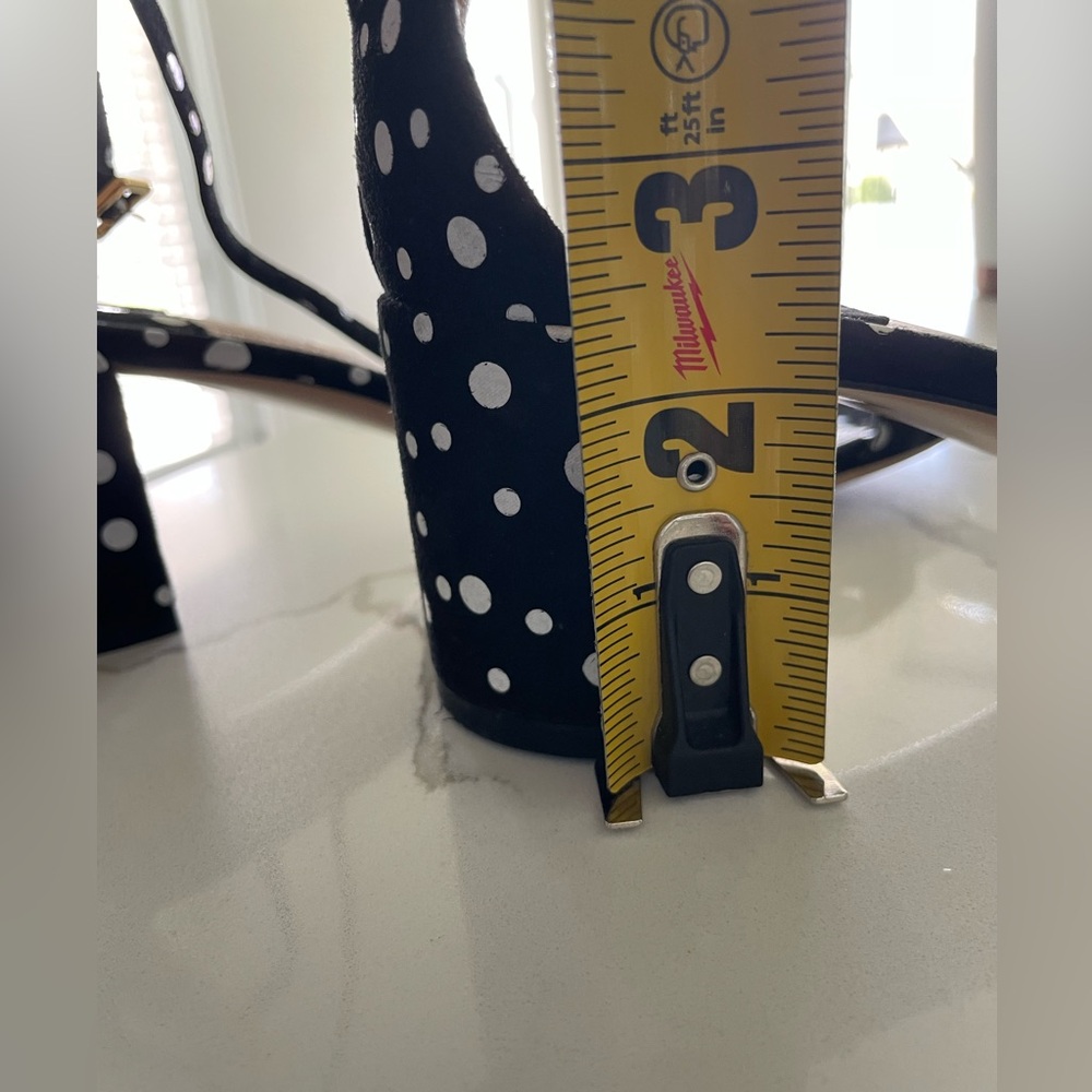 Salvatore Ferragamo Black and White Polka Dot Women's Sandals- Sz 9- Worn Once - Picture 8 of 8